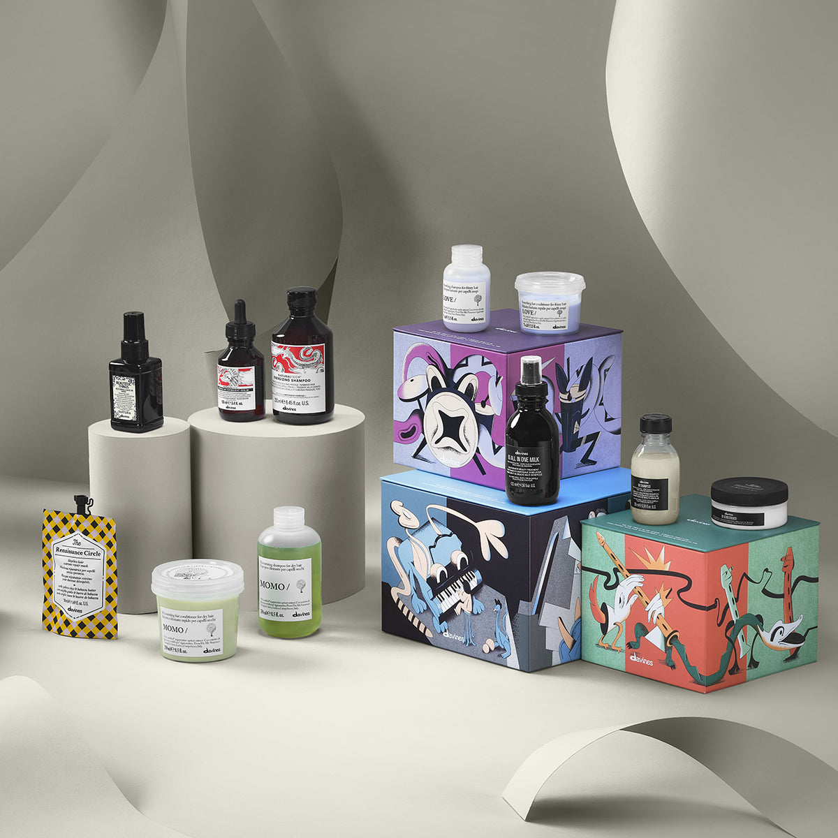 
Davines UK Davines Discovery Gift - Discovery Set for unruly hair with frizz control, humidity protection and shine. (worth £61.40)