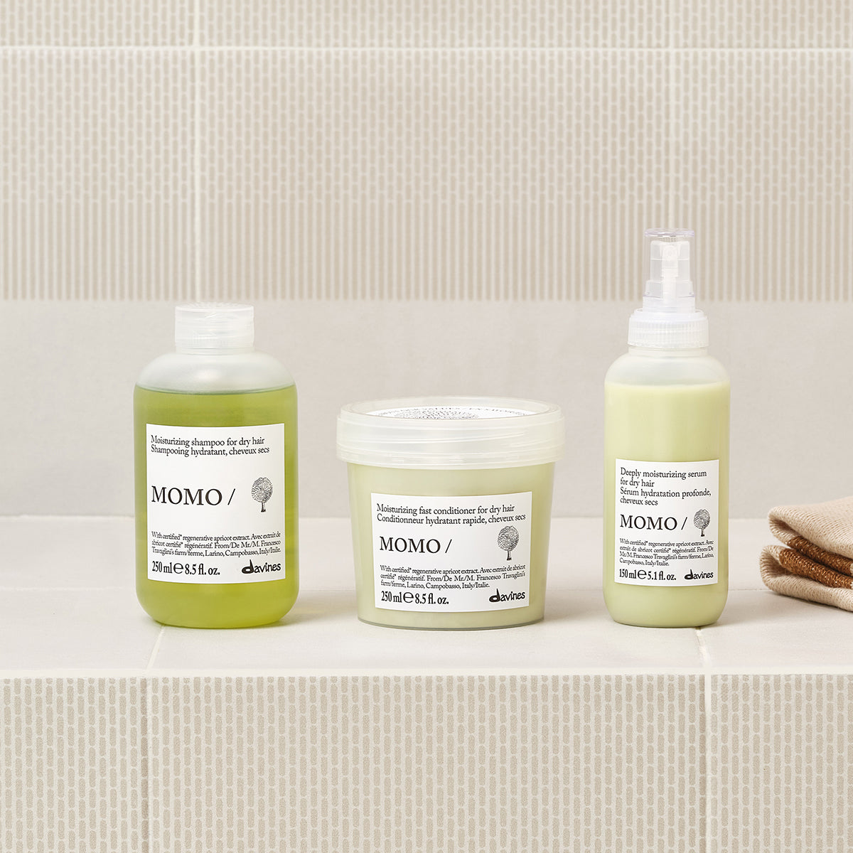 
Davines UK MOMO Conditioner - Moisturizing fast conditioner for dry hair