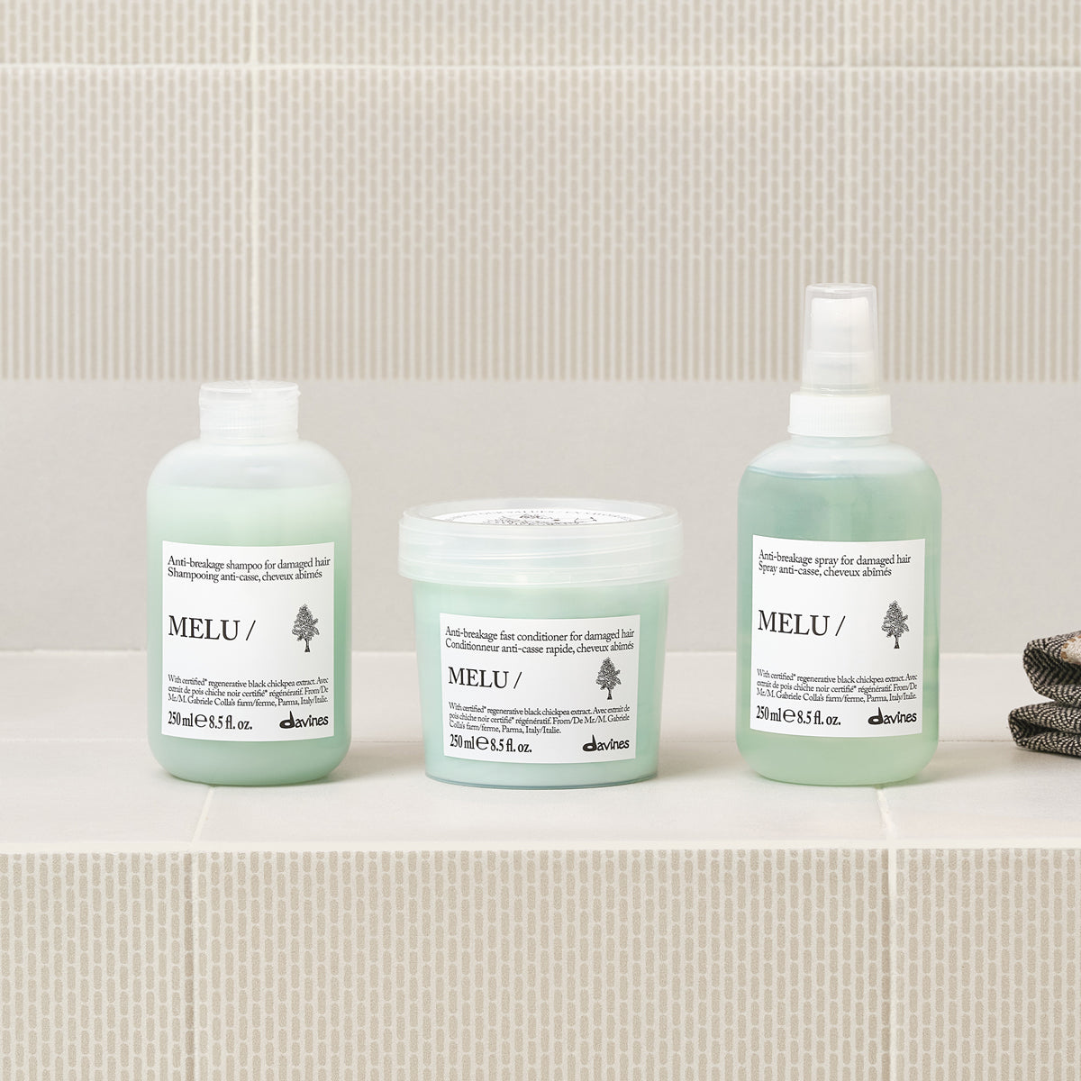 
Davines UK MELU Spray - Anti-breakage spray for damaged hair