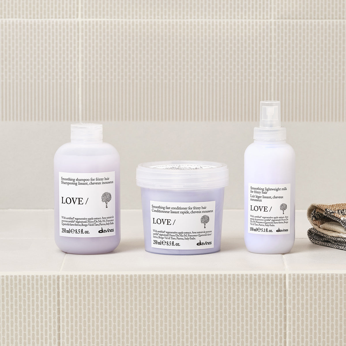 
Davines UK LOVE SMOOTHING Shampoo - Smoothing shampoo for frizzy hair